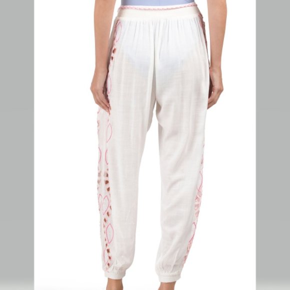TRINA TURK Lahaina Jogger Cover-up Pants Embroidered Pink Size S NWT - Picture 2 of 12